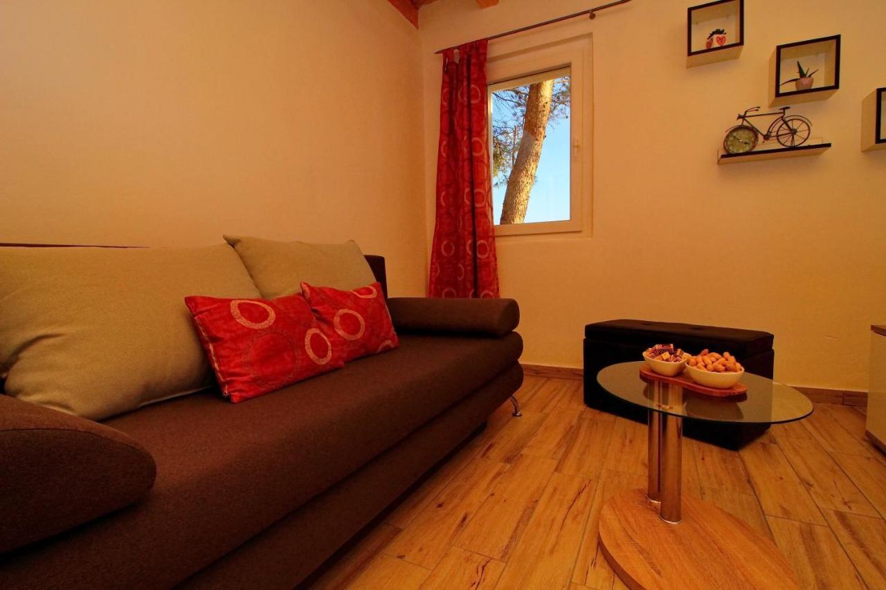 Holiday Home Bili Zal فيلا لوكا الغرفة الصورة