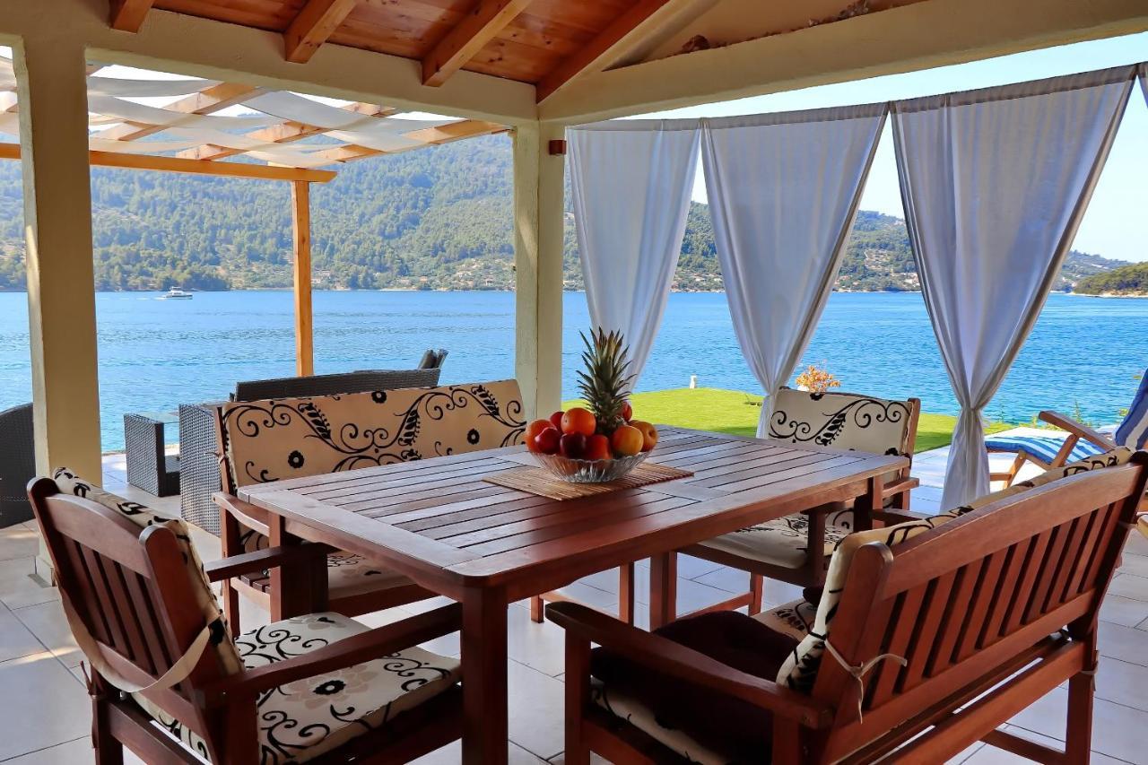 Holiday Home Bili Zal فيلا لوكا الغرفة الصورة