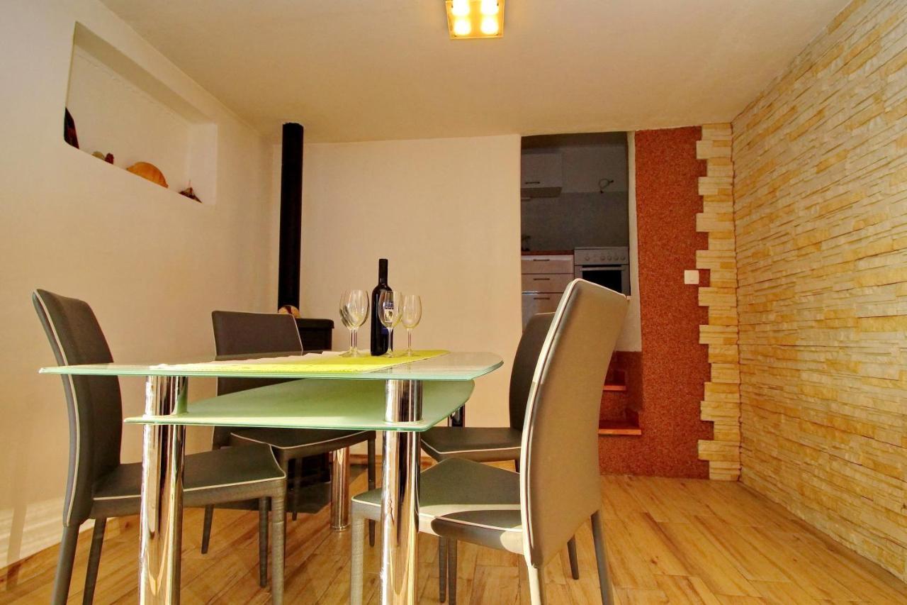 Holiday Home Bili Zal فيلا لوكا الغرفة الصورة